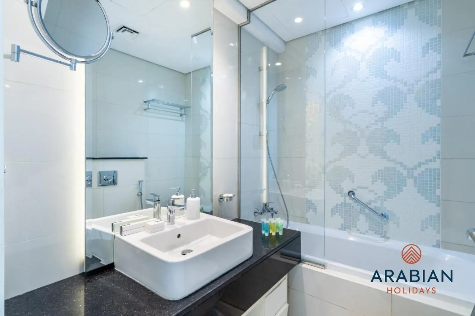 Flawless 2Br In Business Bay Dubai - Partial Burj And Full Canal View
